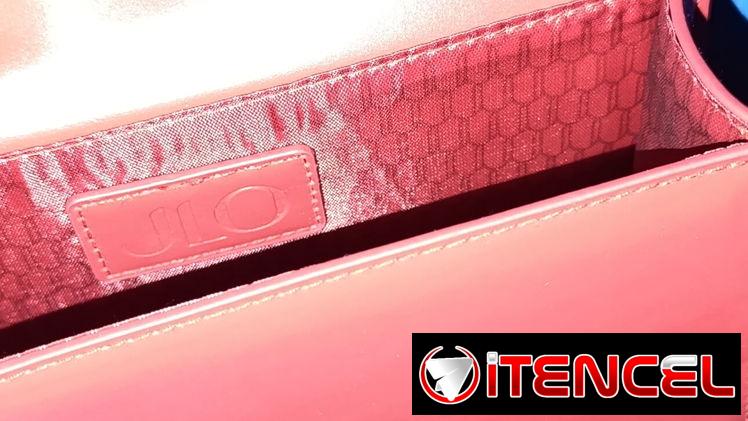 Cartera Jenifer López roja Ferrari