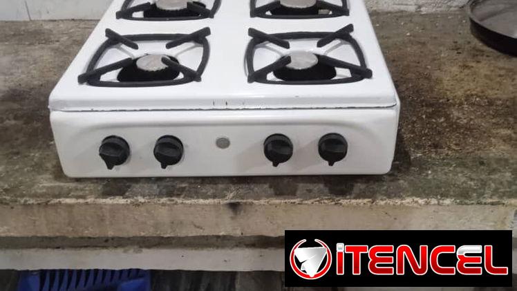 Mec de cocina de gas a domicilio en toda la habana buen servicio y garantía inter llamar o escribir al WhatsApp#58481790