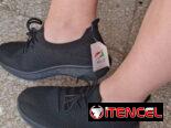 Tenis negros numeros disponibles del 35 al 39