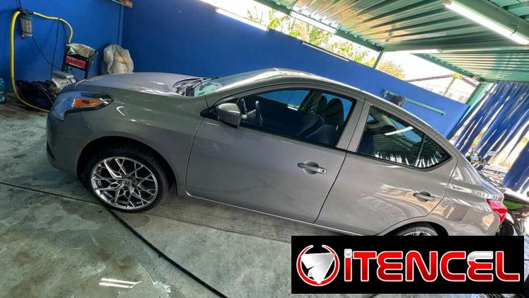 Vendo negocio Nissan versa, 2018 importado