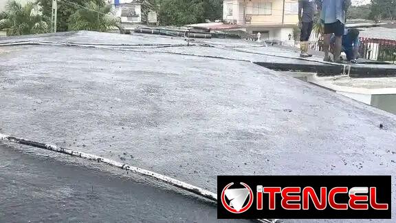 Manta de techo se presta servicio