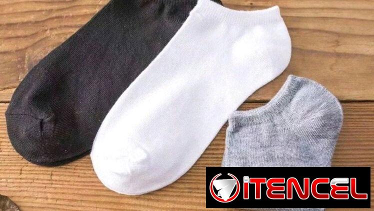 Medias cortas unisex  disponibles gris y blanca