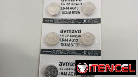 VENDO BATERIAS LR44 (AG13) ALCALINAS. 1.5 VOLT. BLISTER DE 8 UNIDADES.NUEVAS