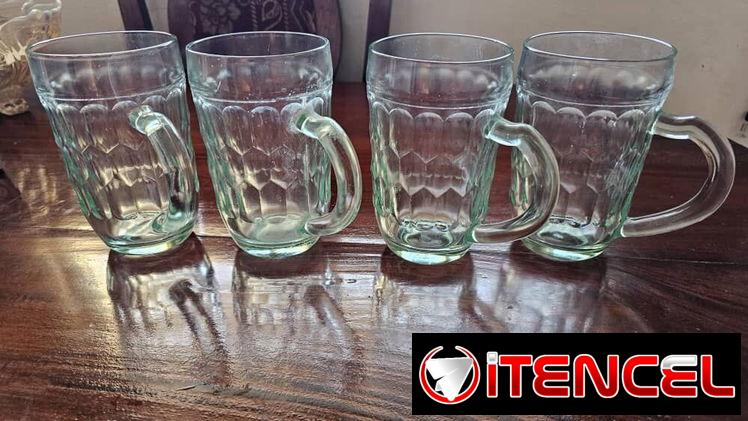 Jarras cerveceras de cristal