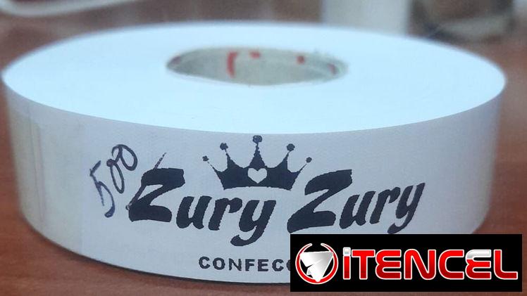 Etiquetas personalizadas y tallas
