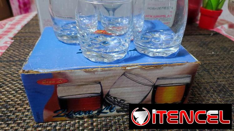 Juego de 4 vasos de bebida