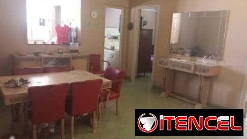 buena oferta se vende apto capitalista Garaje 2/4 en 23 y 10 VER DENTRO