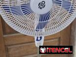 Ventilador de pared y de pie