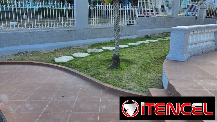 En oferta espectacular castillo ideal para vivienda o para negocio por su excelente ubicación!!Oportunidad de inversión!