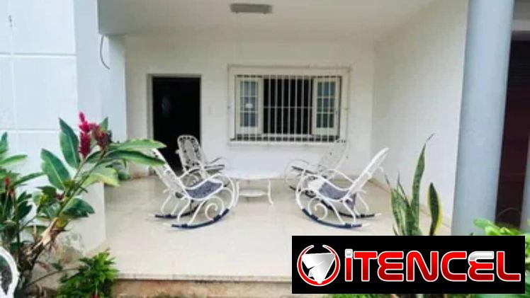🚗Cómoda Casa 3 Habitaciones con Respaldo Eléctrico con Paneles Solares en Playa REF 1466