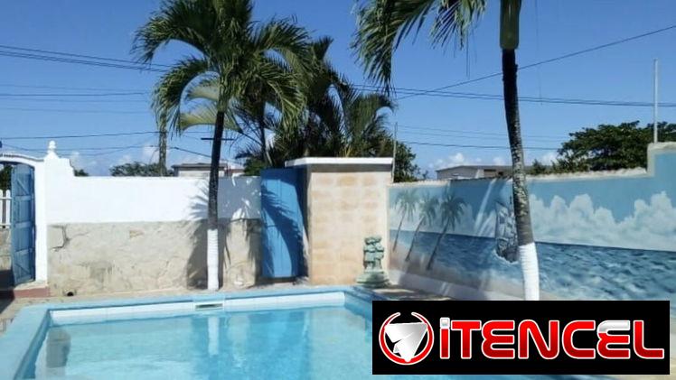 Renta de casa con piscina en Guanabo