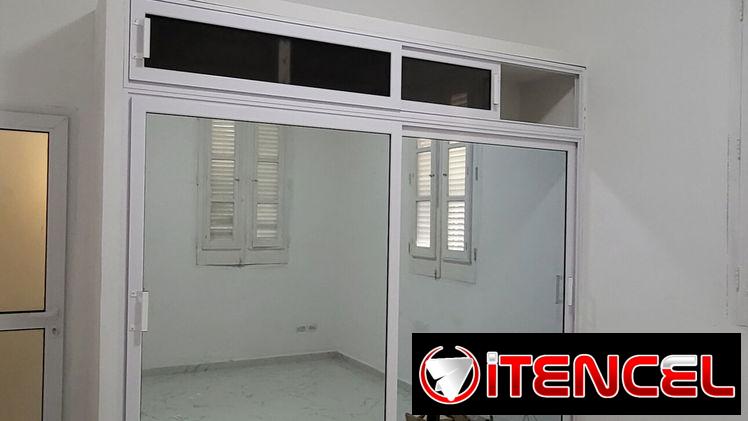 Estructuras modernas en aluminio y cristal