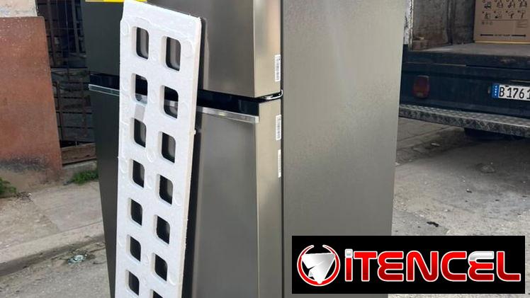 Refrigerador LG de 13.2 pies