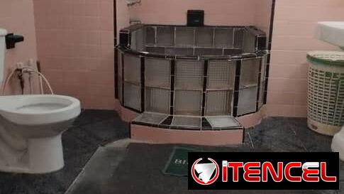 Casa Playa 5/4, 4 baños,con piscina, garage, no patio por 84y13 110mRoxana 53582376