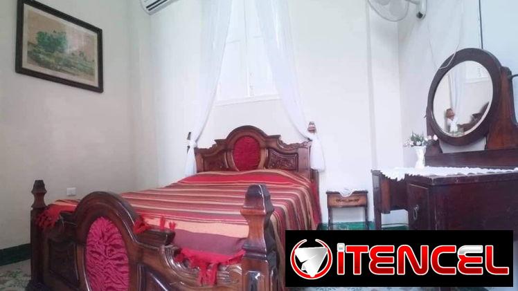 Habitación independiente detrás del Capitolio