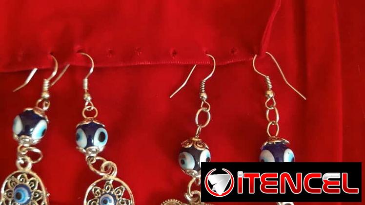 Aretes con ojo turco