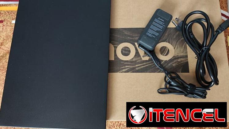 Laptop Lenovo nueva en su caja