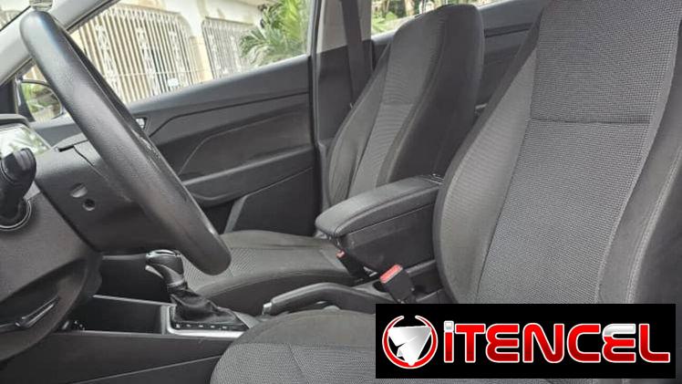 Vendo o negocio, Hyundai accen , 2021, pintura de fábrica con todos los tikis