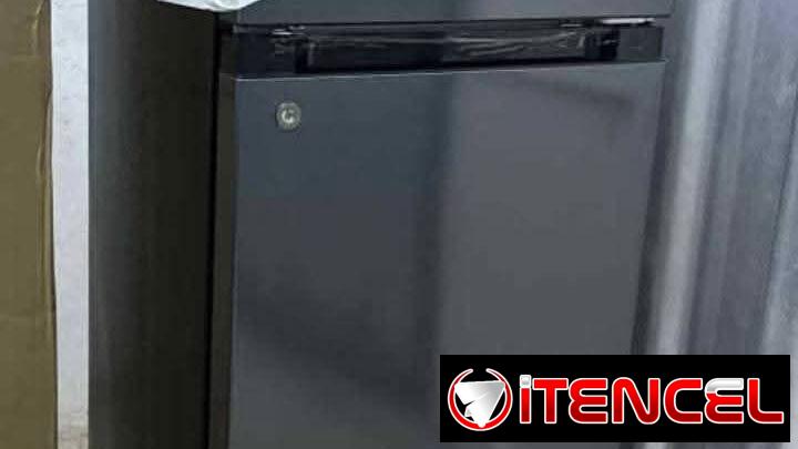 Refrigerador royal de 7.3 pies no es congelación seca
