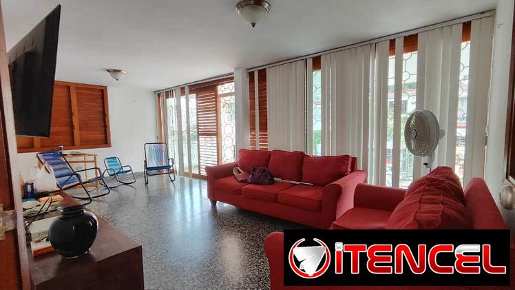 🏠Casas Habana: Agencia Inmobiliaria en Cuba 🏠 Ref: CHNV175E Enlace a WhatsApp:  https://wa.me/qr/GJXKA5I3VIAWN1 🏠Se v