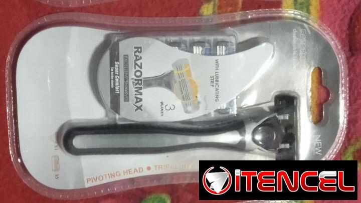 AFEITADORAS RAZORMAX CON 5 RECAMBIOS DE RESPUESTOS .