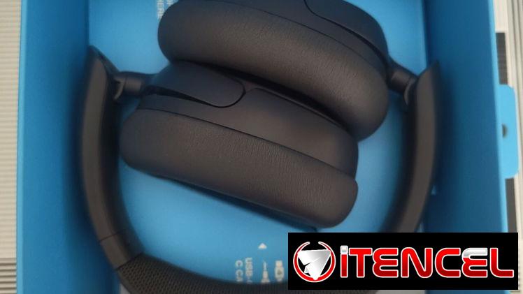 Auriculaes JLab JBuds Lux ANC