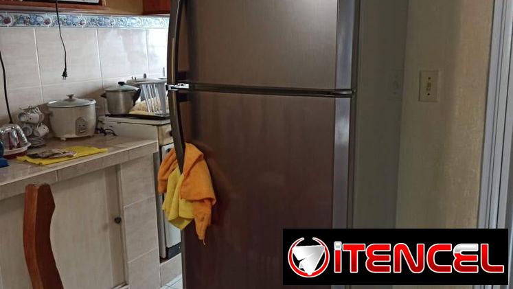 Se vende apartamento en zona 5 de Alamar en excelentes condiciones y todo adentro
