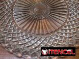 Se vende ponchera de cristal antiguo