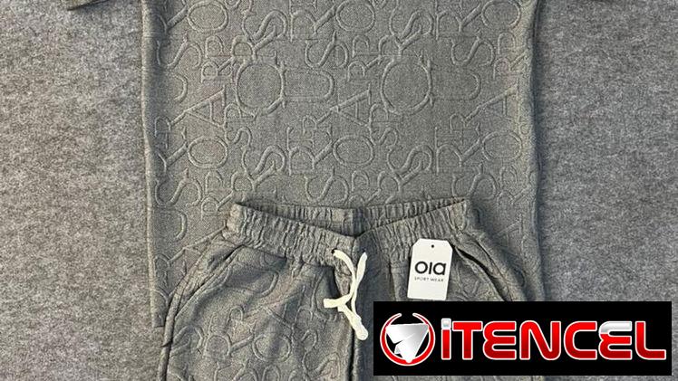 Conjuntos de camisa y short