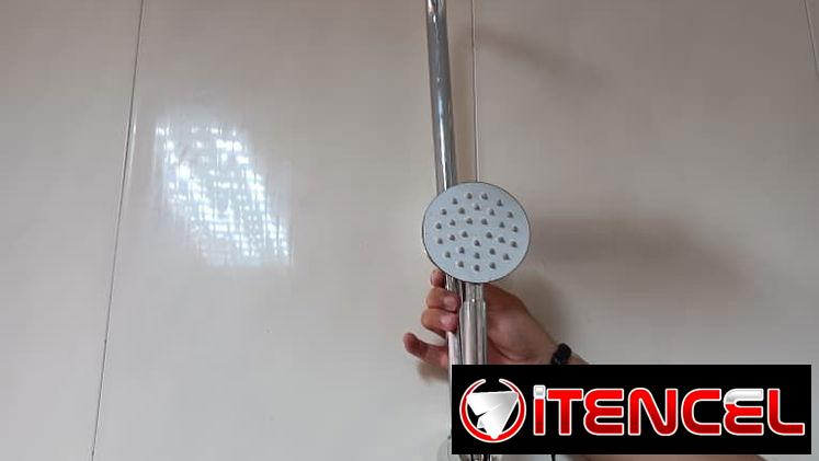 Aqua-Q ducha doble con soporte ajustable, Ducha lluvia Aqua-Q 20cm y manual 10cm VPT#-0520