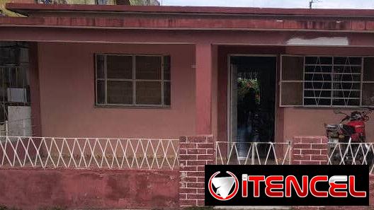 SE VENDE UNA CASA EN BEJUCAL DE PLACA LIBRE