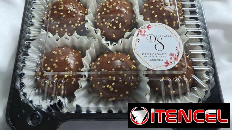 Trufas de chocolate, brownies, cupcakes, tortitas corazón y mini donitas artesanales por encargo.