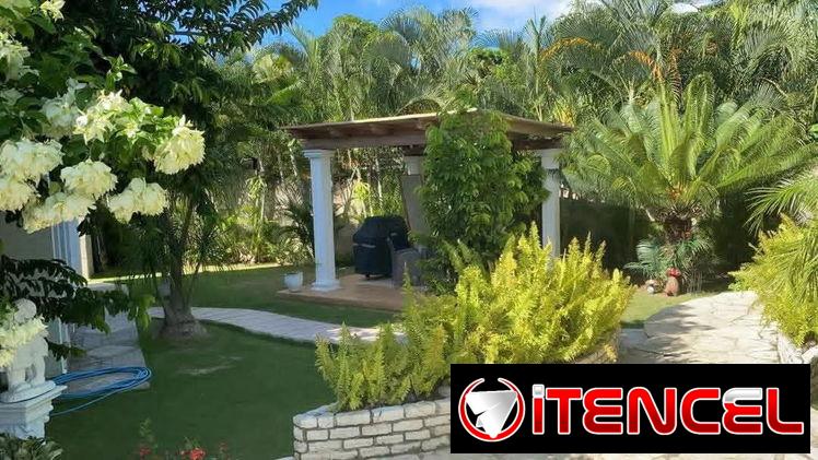 CONFORT RENTALS- Casa de lujo con piscina – SIBONEY