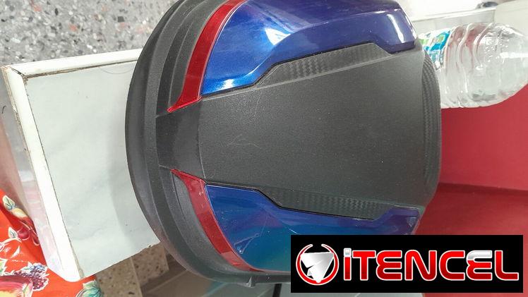 Baul de moto nuevo con sus llaves