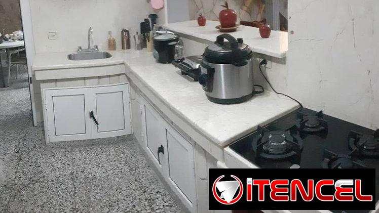 Se renta casa para vacaciones en Boca Ciega de 3 habitaciones con piscina.58858577