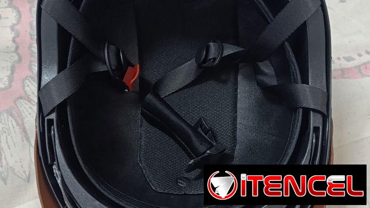 Casco de Moto Semi Integral