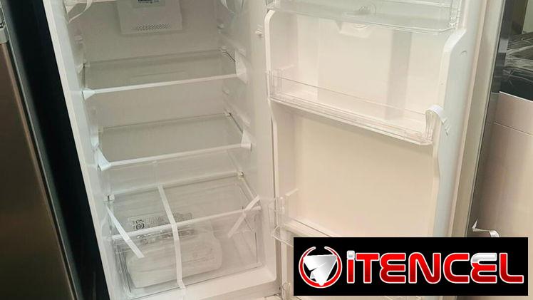Refrigerador Royal 11″ con Dispensador