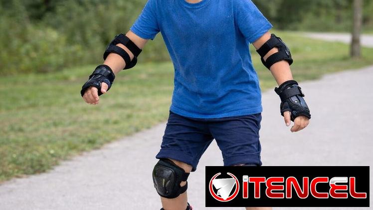 + RODILLERA + MUÑEQUERA + CASCO DE SEGURIDAD / CONJUNTO DE PATINES