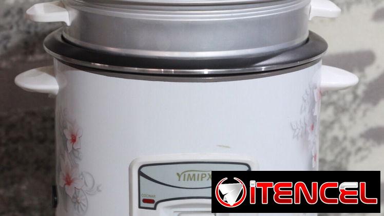 Olla Arrocera con vaporera   marca : YIMIPX  1.8 L