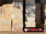 Tengo enchapes de piedras naturales para la humedad y el embellecimiento de su hogar