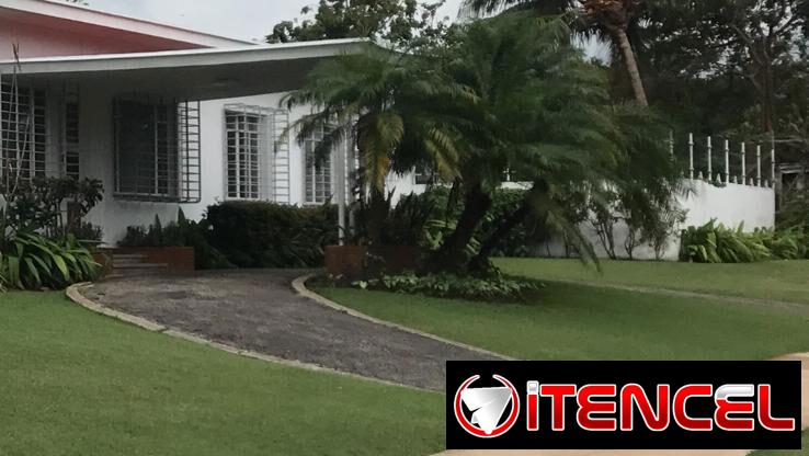 Renta siboney residencia piscina