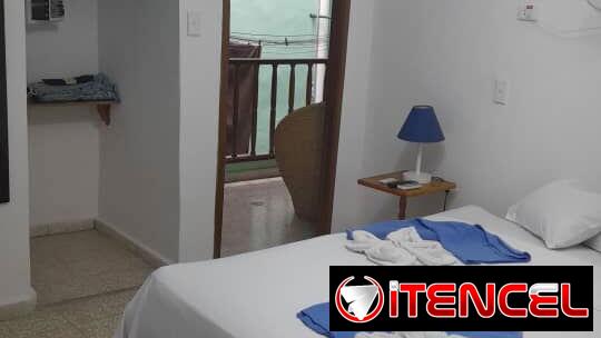 📍 Cod. Z – Hostal en La Habana Vieja | Electricidad Constante y Confort 🏠