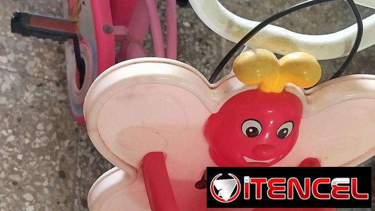 Bicicleta de niña pequeña de2años a 6