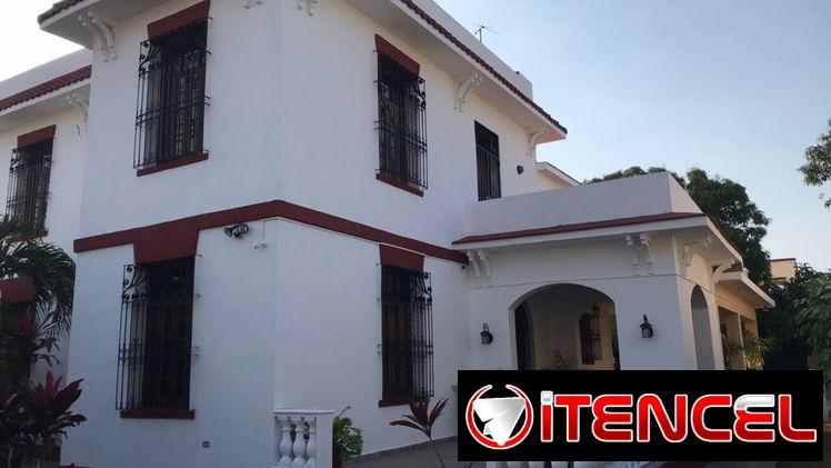 Bella casa en Kohly de 2 niveles