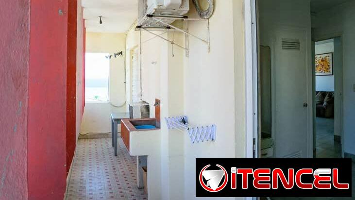 🌆 Renta por Días – Apartamento con Vista al Mar en el Vedado REF 1354