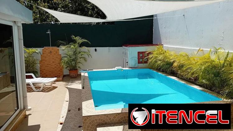 💦Cod.Z CASA CON  PISCINA EN NUEVO VEDADO. 2 HABITACIONES. $150 USD POR DÍA.