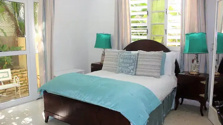 Alquiler de casa en Playa. Renta de casa de lujo en Playa, La Habana