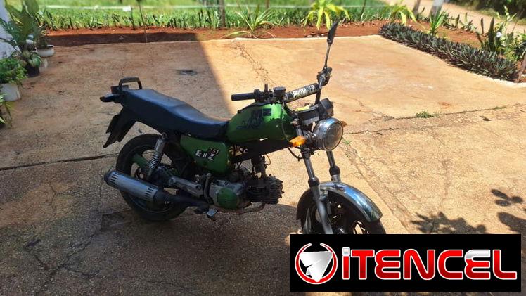 Vendo moto de gasolina