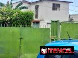 Venta de casa independiente en playa por 62 y 64
