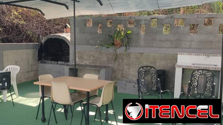 ¿ Imagina desconectar sin perder comodidad y a pocos metros del mar?